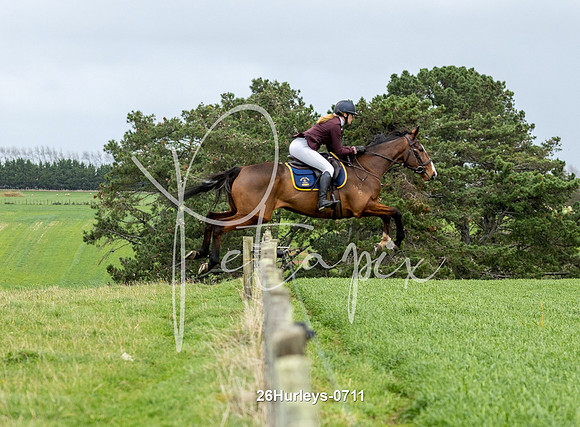 26Hurleys-0711