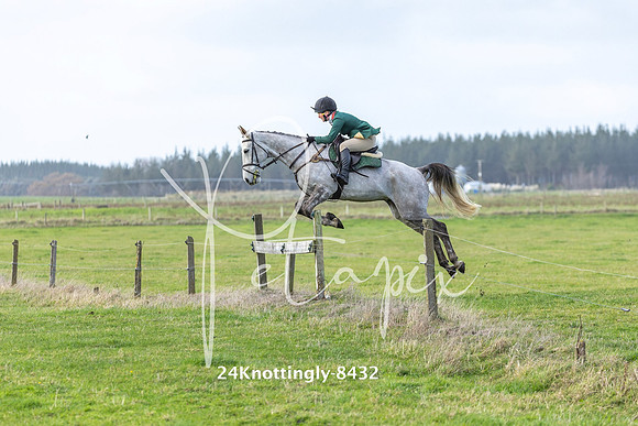 24Knottingly-8432
