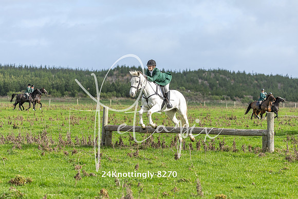 24Knottingly-8270