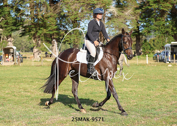 25MAK-9571