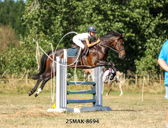 25MAK-8694